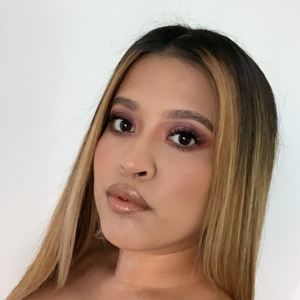 Meet your Posher, Gloria